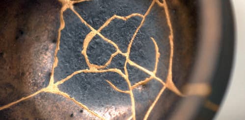 La lección espiritual del ‘Kintsugi’: ríos de oro para almas rotas